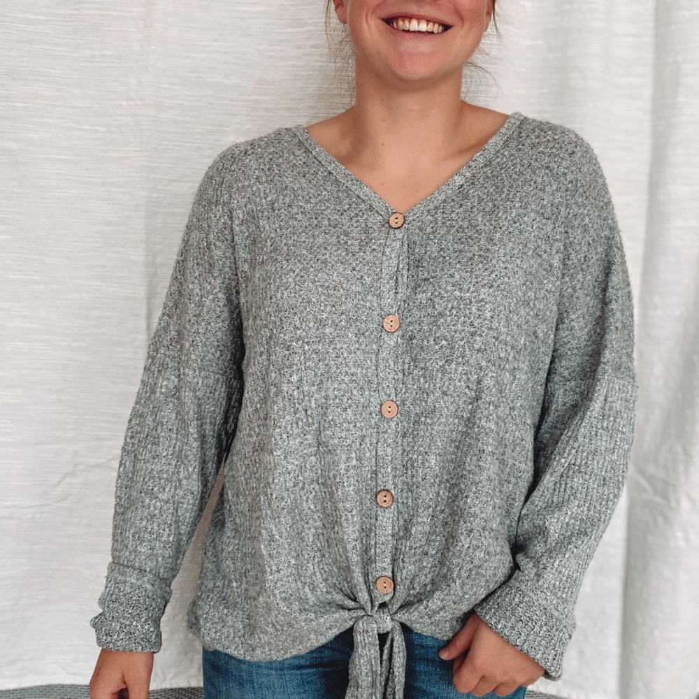 Dark gray button up top